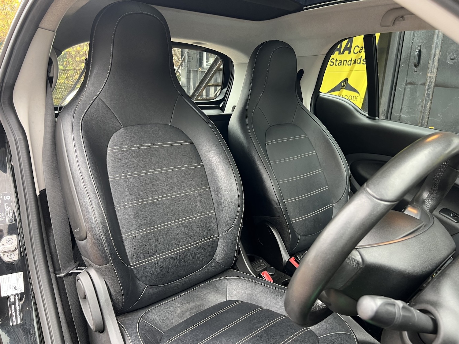 Used smart fortwo 2016 for sale - 76553948: Photo 19