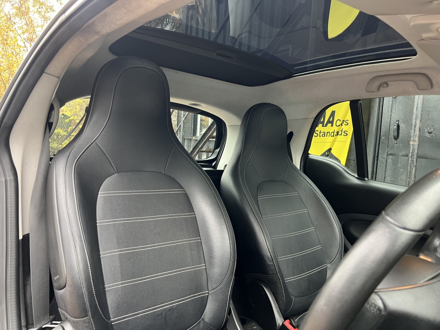 Used smart fortwo 2016 for sale - 76553948: Photo 24