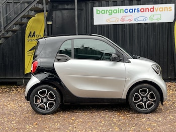 Used smart fortwo 2016 for sale - 76553948: Photo