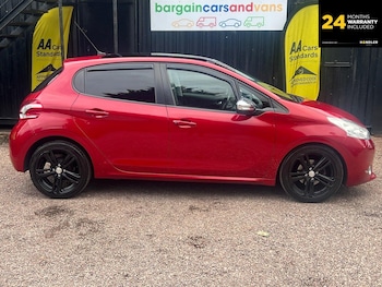Used Peugeot 208 2015 for sale - 75361651: Photo