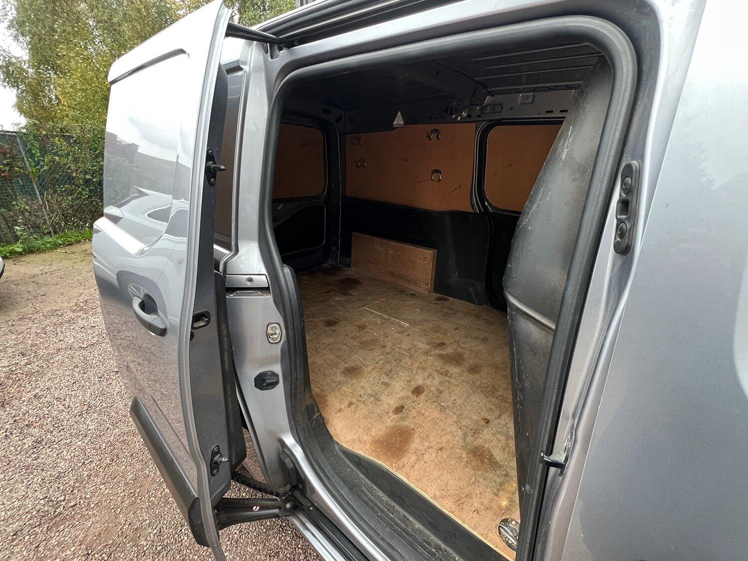 Used Vauxhall Combo 2019 for sale - 76305529: Photo 29