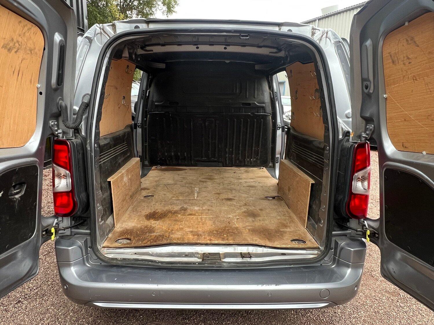 Used Vauxhall Combo 2019 for sale - 76305529: Photo 34