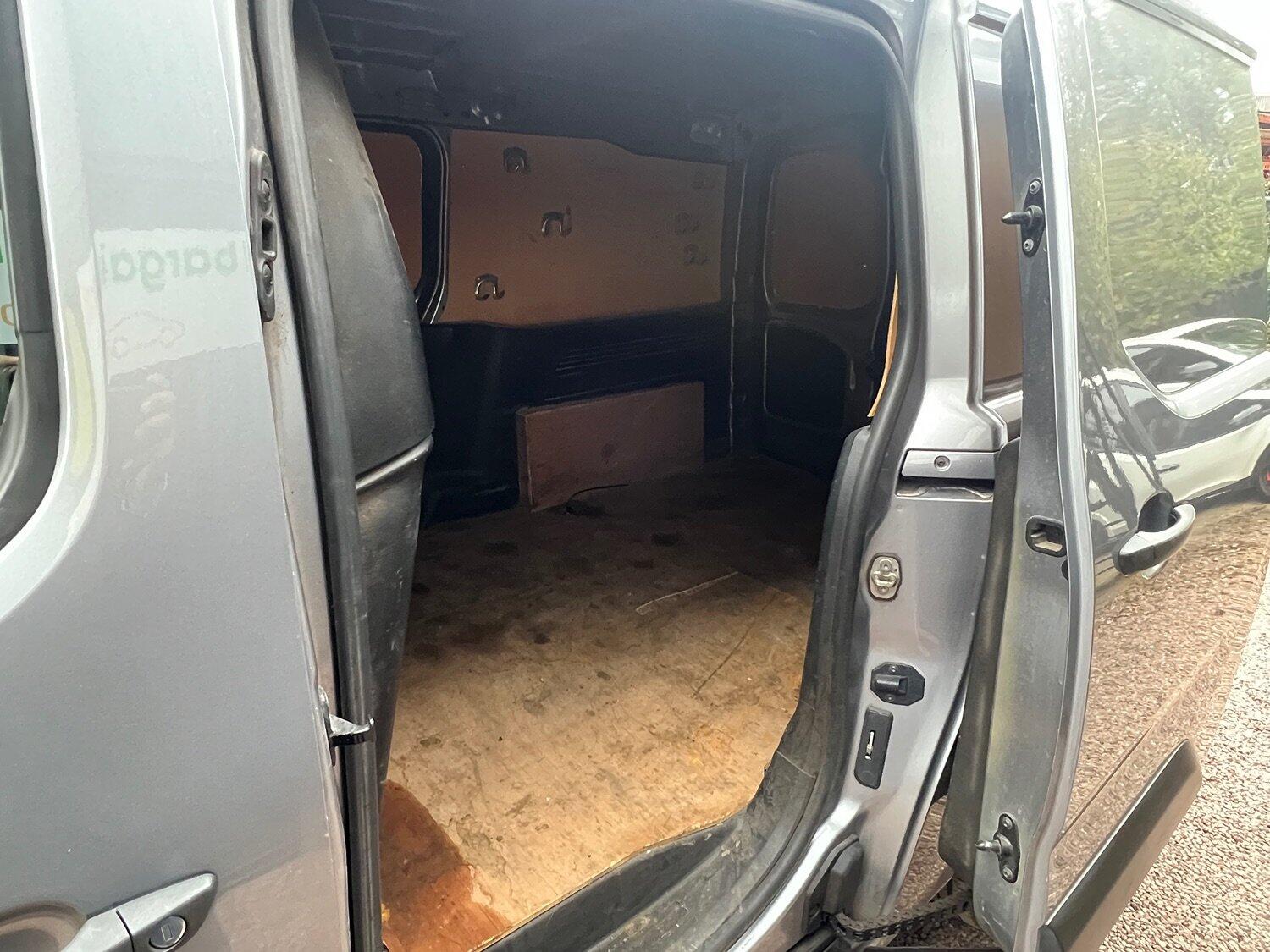 Used Vauxhall Combo 2019 for sale - 76305529: Photo 35