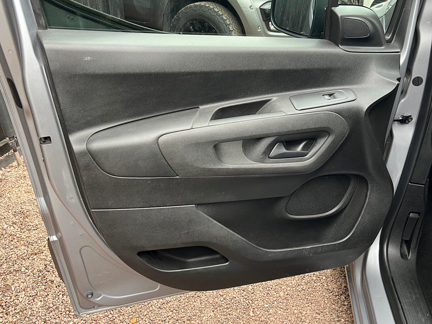 Used Vauxhall Combo 2019 for sale - 76305529: Photo 37