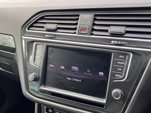 Used Volkswagen Tiguan 2016 for sale - 75985772: Photo 22