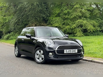 Used MINI Hatch 2019 for sale - 78645122: Photo