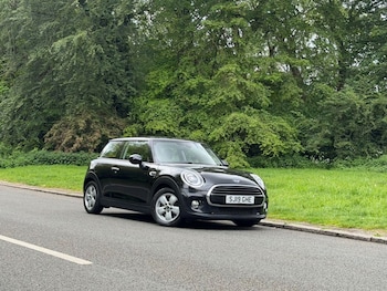 Used MINI Hatch 2019 for sale - 78645122: Photo