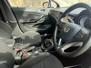 Used Vauxhall Astra 2017 for sale - 78263181: Photo