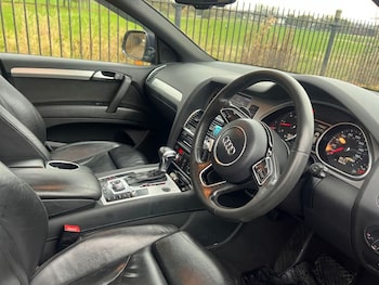 Used Audi Q7 2014 for sale - 76496209: Photo