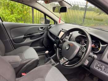 Used Renault Clio 2014 for sale - 74865545: Photo