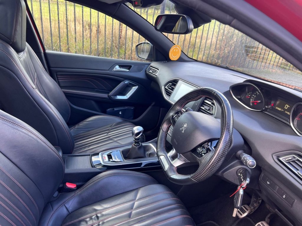 Used Peugeot 308 2017 for sale - 76367497: Photo 2