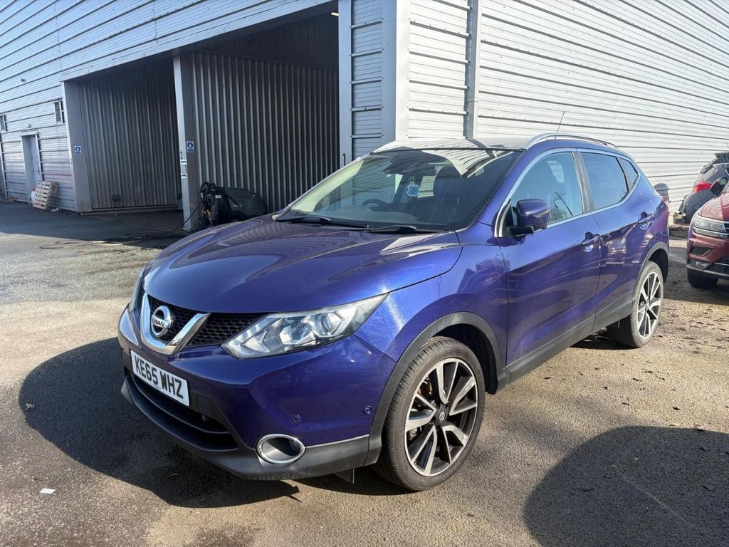 Used Nissan Qashqai 2015 for sale - 77959661: Photo 2