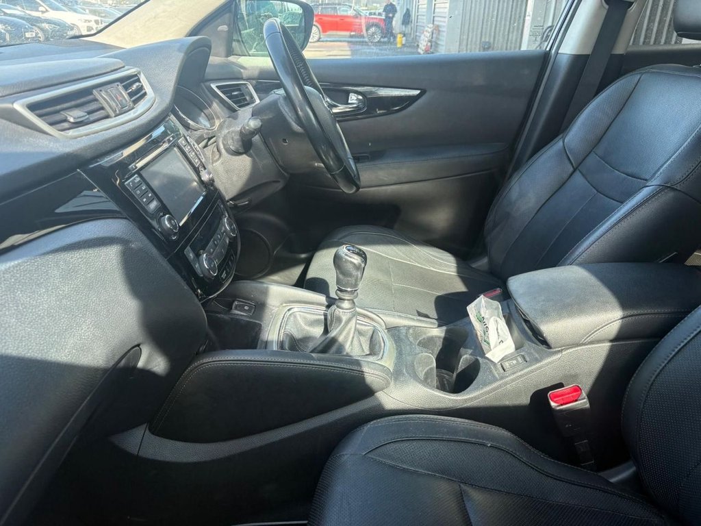 Used Nissan Qashqai 2015 for sale - 77959661: Photo 5