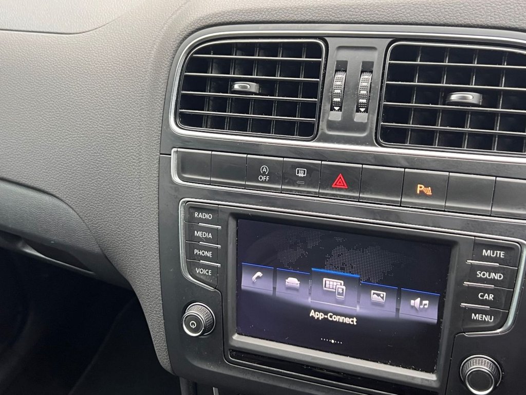 Used Volkswagen Polo 2017 for sale - 76356177: Photo 15