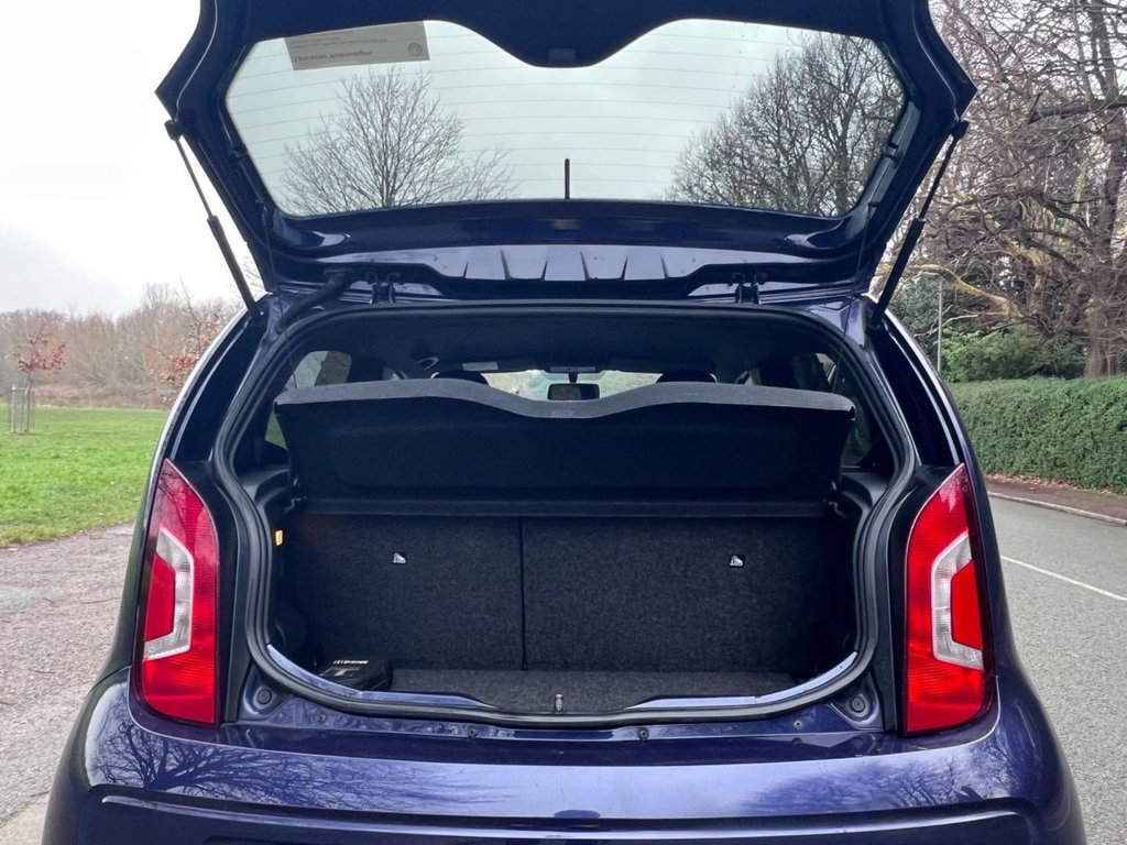 Used Volkswagen up! 2015 for sale - 77436515: Photo 14