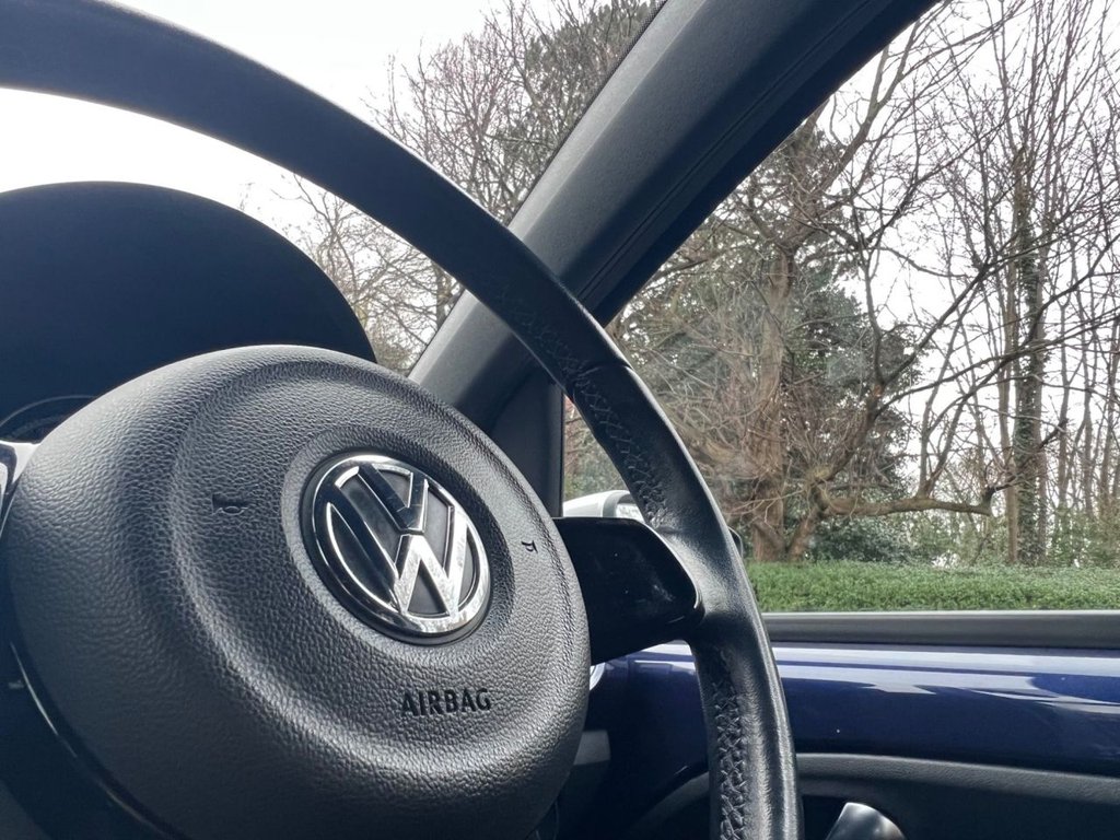 Used Volkswagen up! 2015 for sale - 77436515: Photo 23