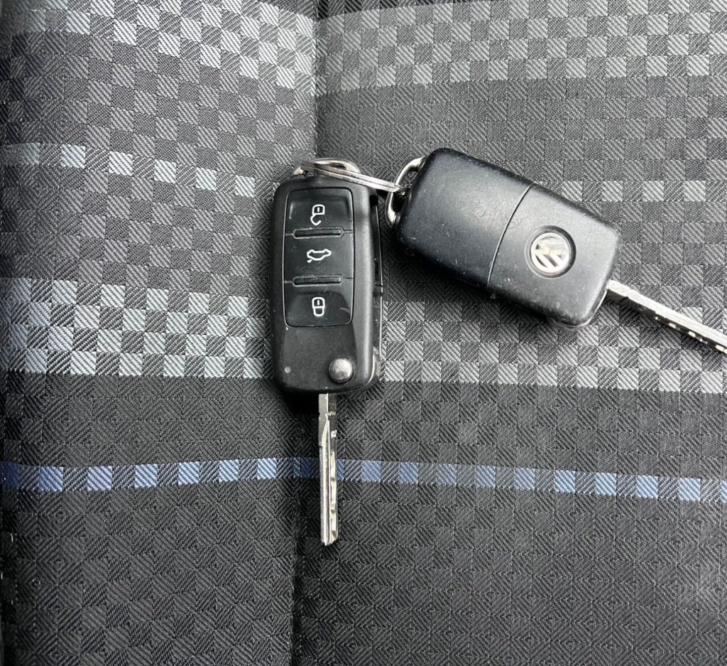 Used Volkswagen up! 2015 for sale - 77436515: Photo 24