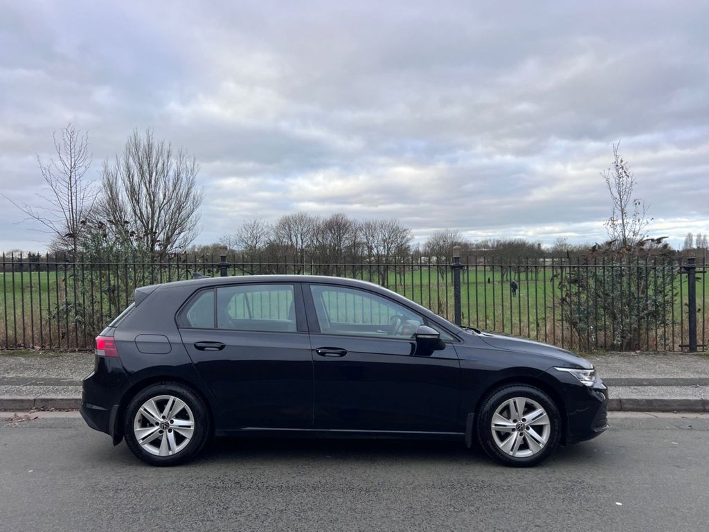 Used Volkswagen Golf 2020 for sale - 77327620: Photo 5