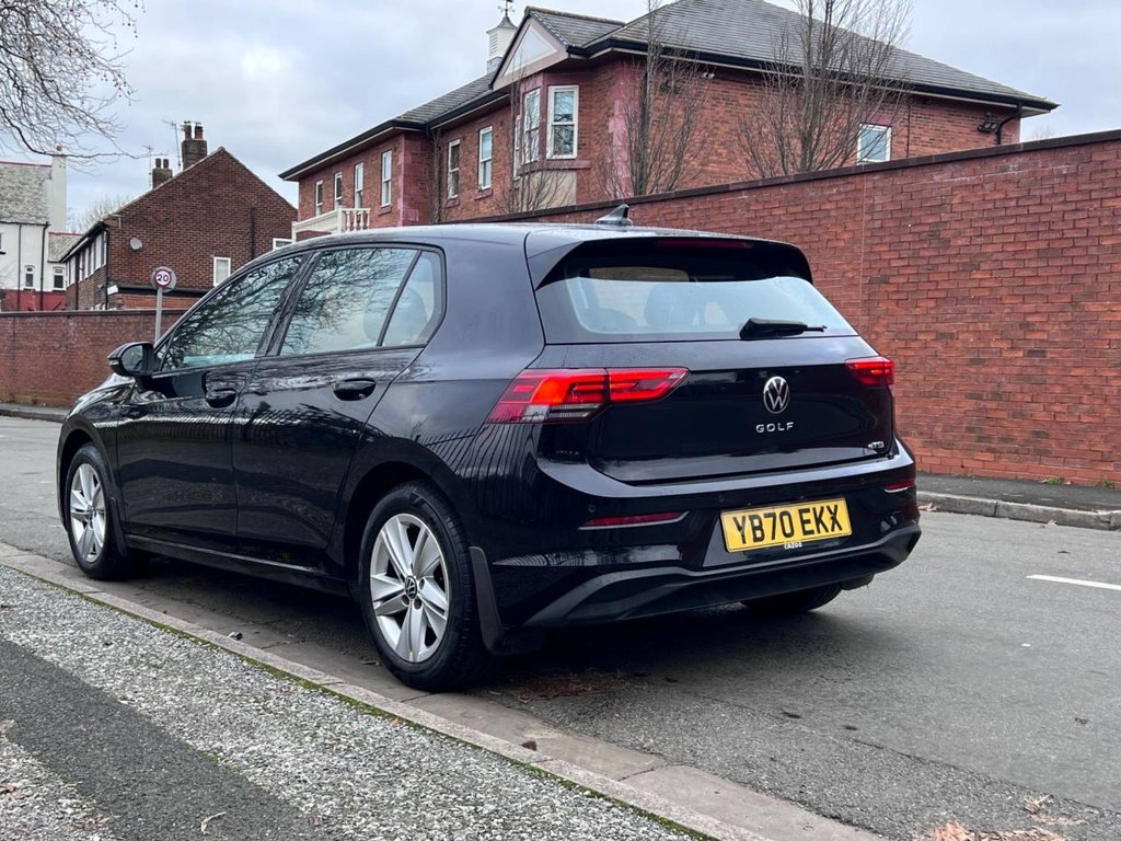Used Volkswagen Golf 2020 for sale - 77327620: Photo 9