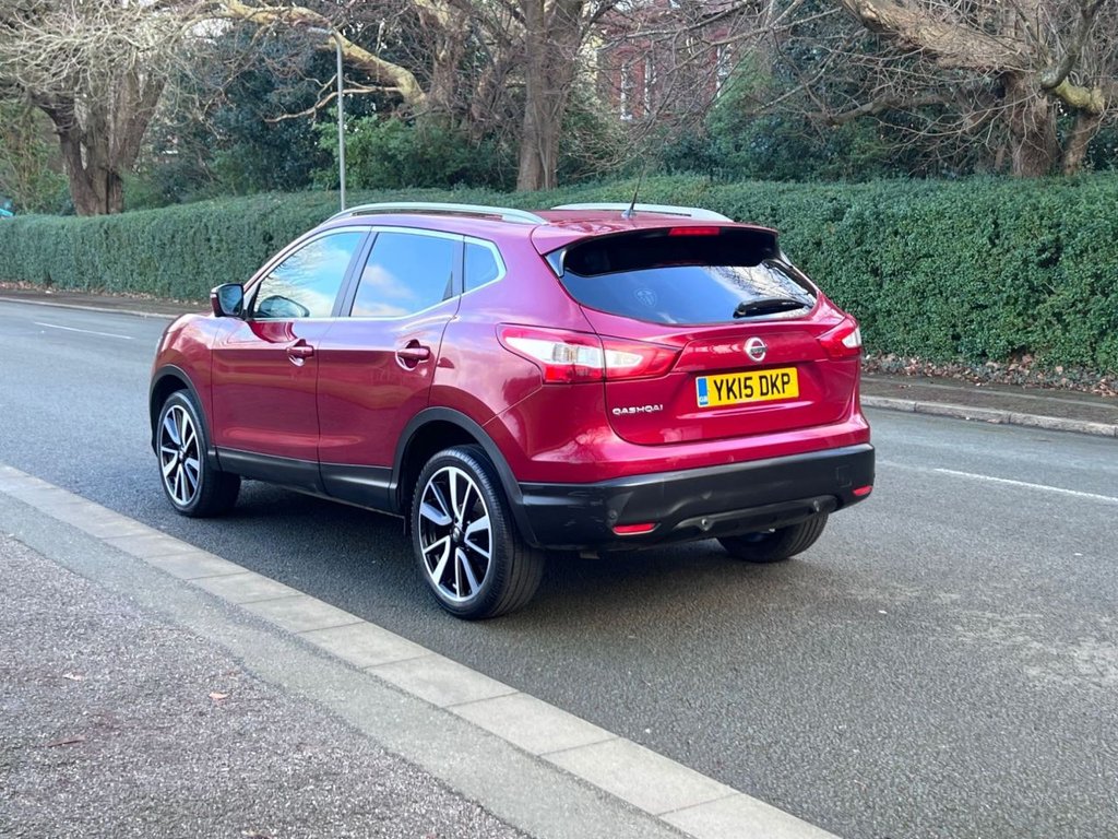 Used Nissan Qashqai 2015 for sale - 77369824: Photo 9