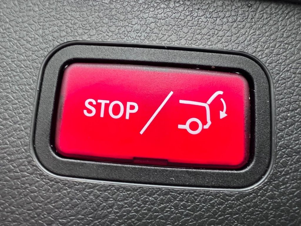 Used Mercedes-Benz GLA 2017 for sale - 77451615: Photo 22