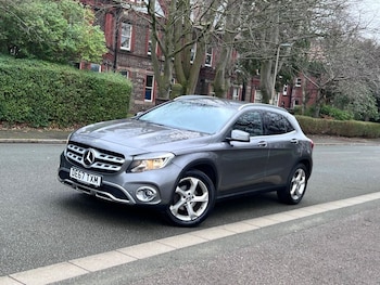 Used Mercedes-Benz GLA 2017 for sale - 77451615: Photo