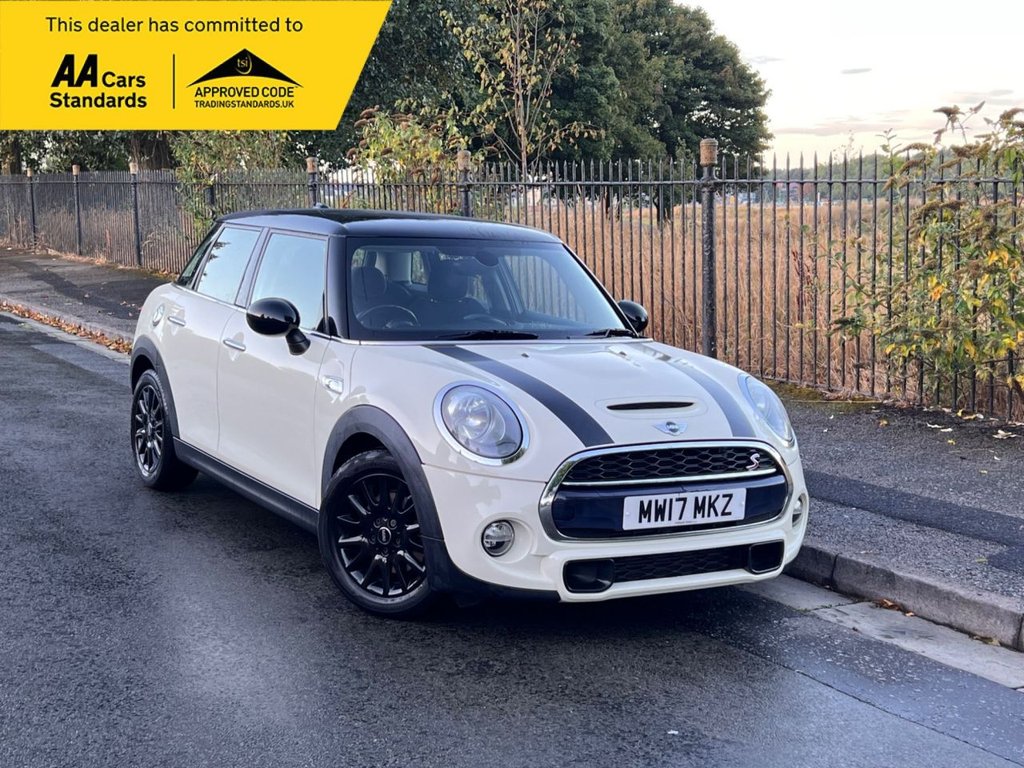 Used MINI Hatch 2017 for sale - 76454133: Photo 1