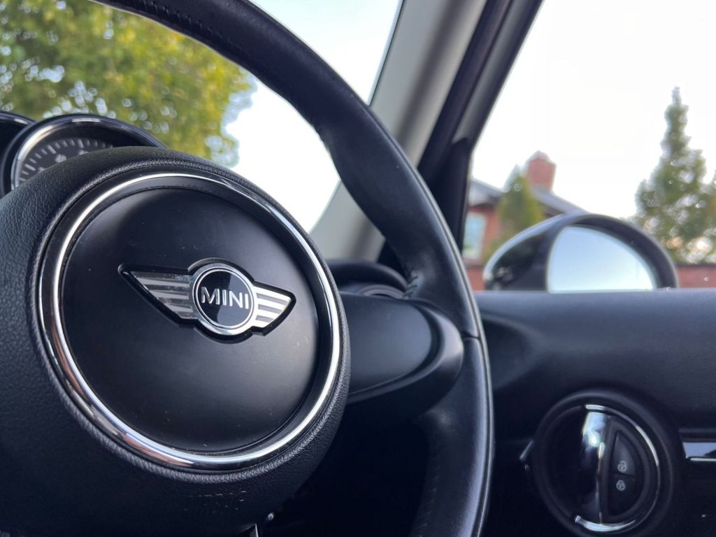 Used MINI Hatch 2017 for sale - 76454133: Photo 24