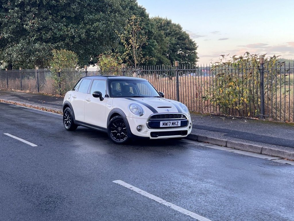 Used MINI Hatch 2017 for sale - 76454133: Photo 4