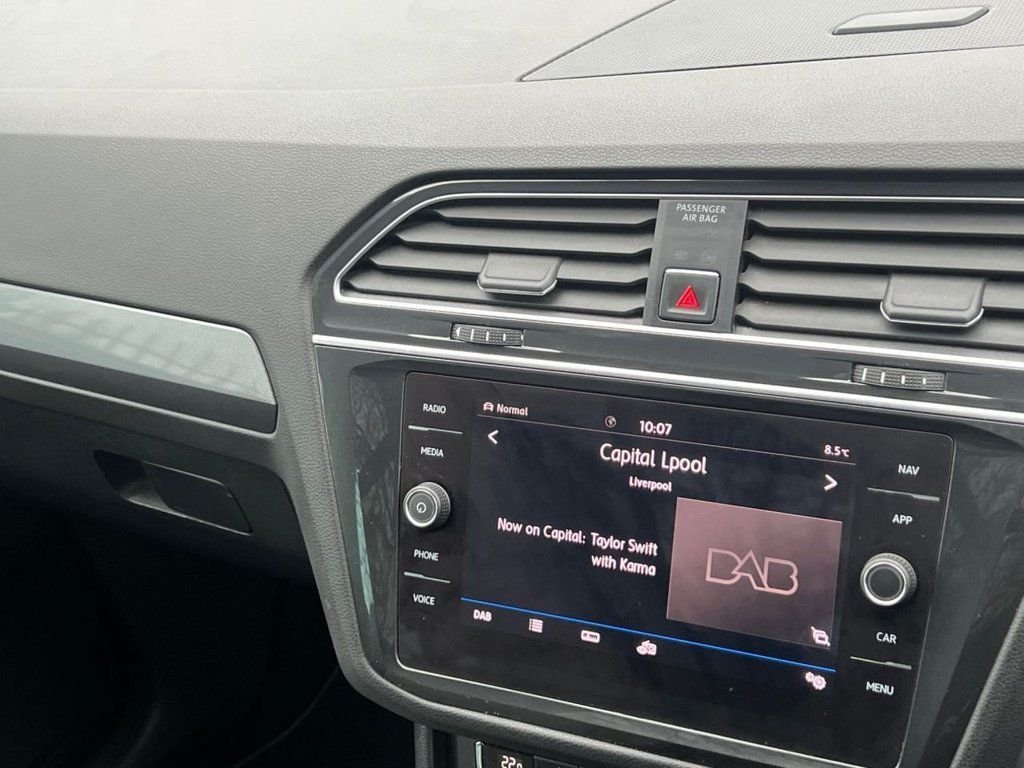 Used Volkswagen Tiguan 2018 for sale - 76768616: Photo 16