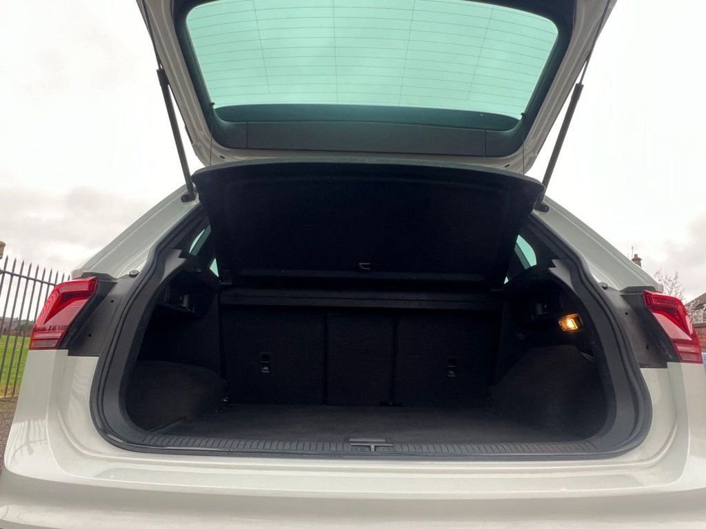 Used Volkswagen Tiguan 2018 for sale - 76768616: Photo 19