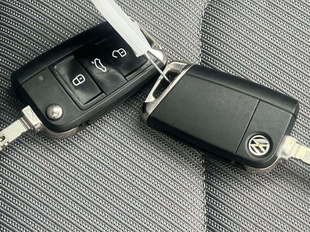 Used Volkswagen Tiguan 2018 for sale - 76768616: Photo 36