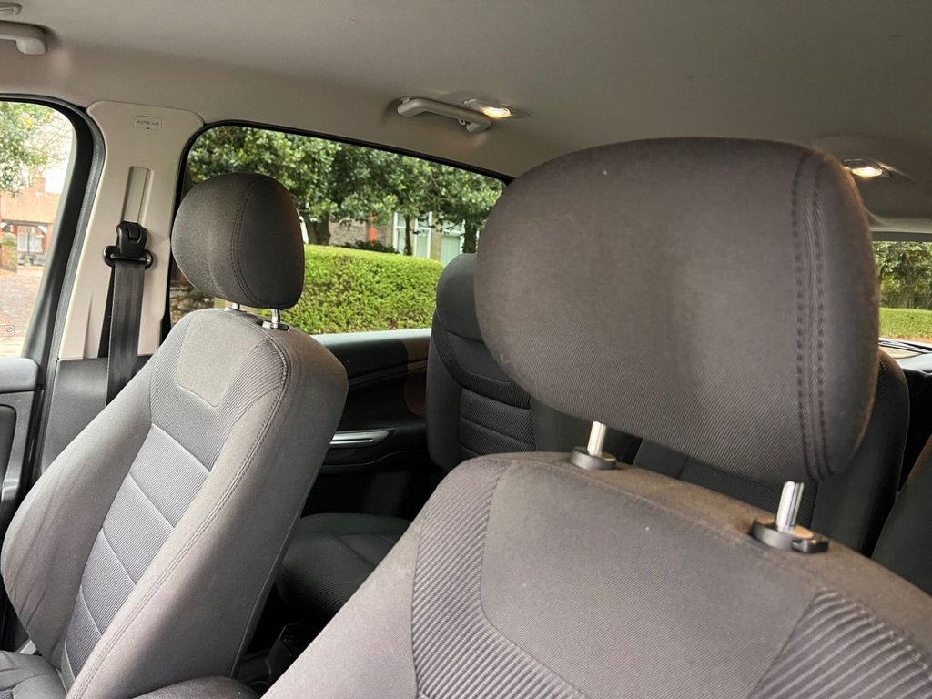 Used Ford S-Max 2014 for sale - 76686658: Photo 12