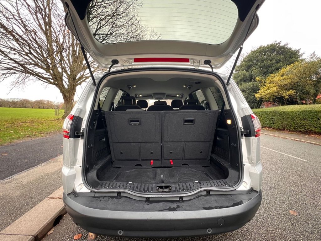 Used Ford S-Max 2014 for sale - 76686658: Photo 14