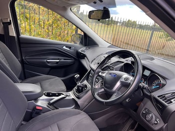 Used Ford Kuga 2015 for sale - 75727696: Photo