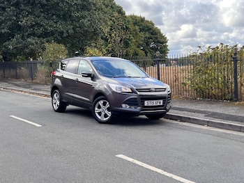 Used Ford Kuga 2015 for sale - 75727696: Photo