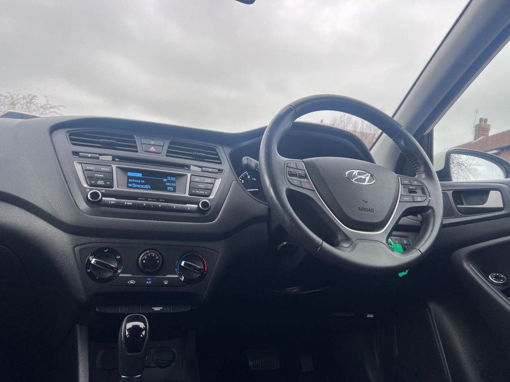 Used Hyundai i20 2018 for sale - 77422732: Photo 19