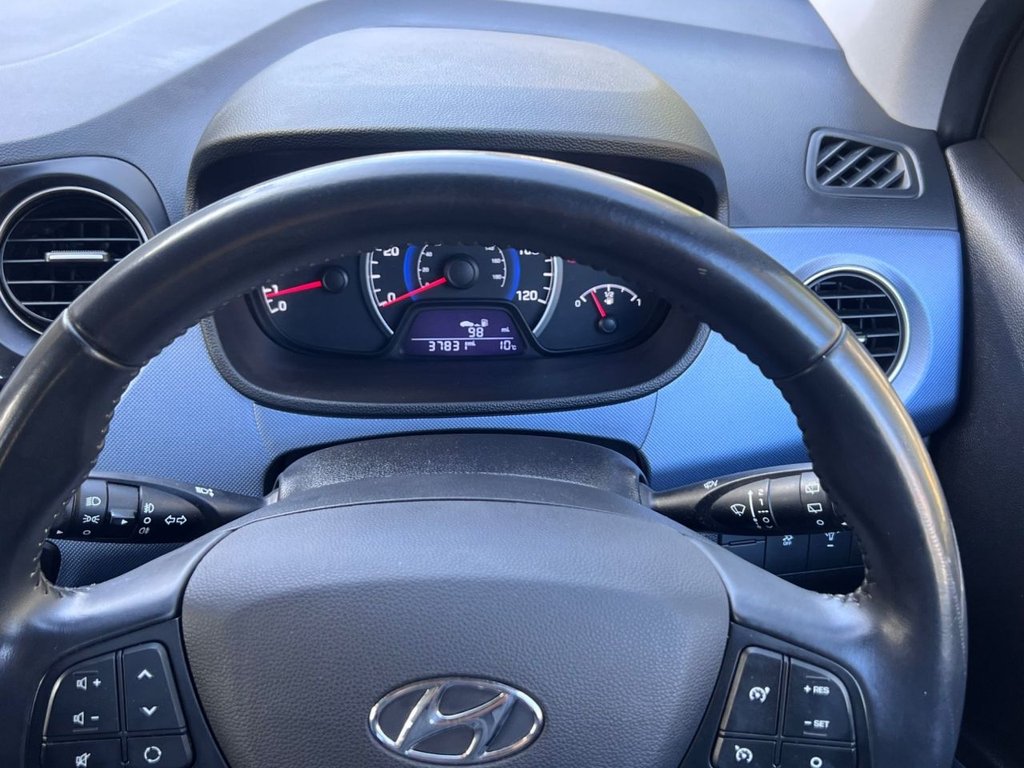 Used Hyundai i10 2014 for sale - 77890882: Photo 18