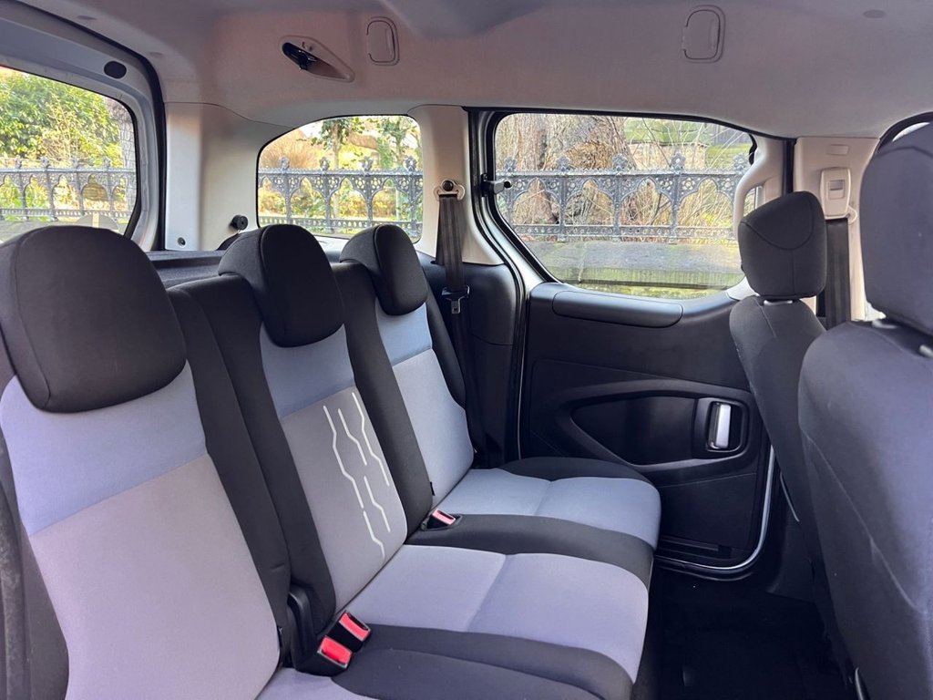 Used Peugeot Partner Tepee 2015 for sale - 76797633: Photo 11