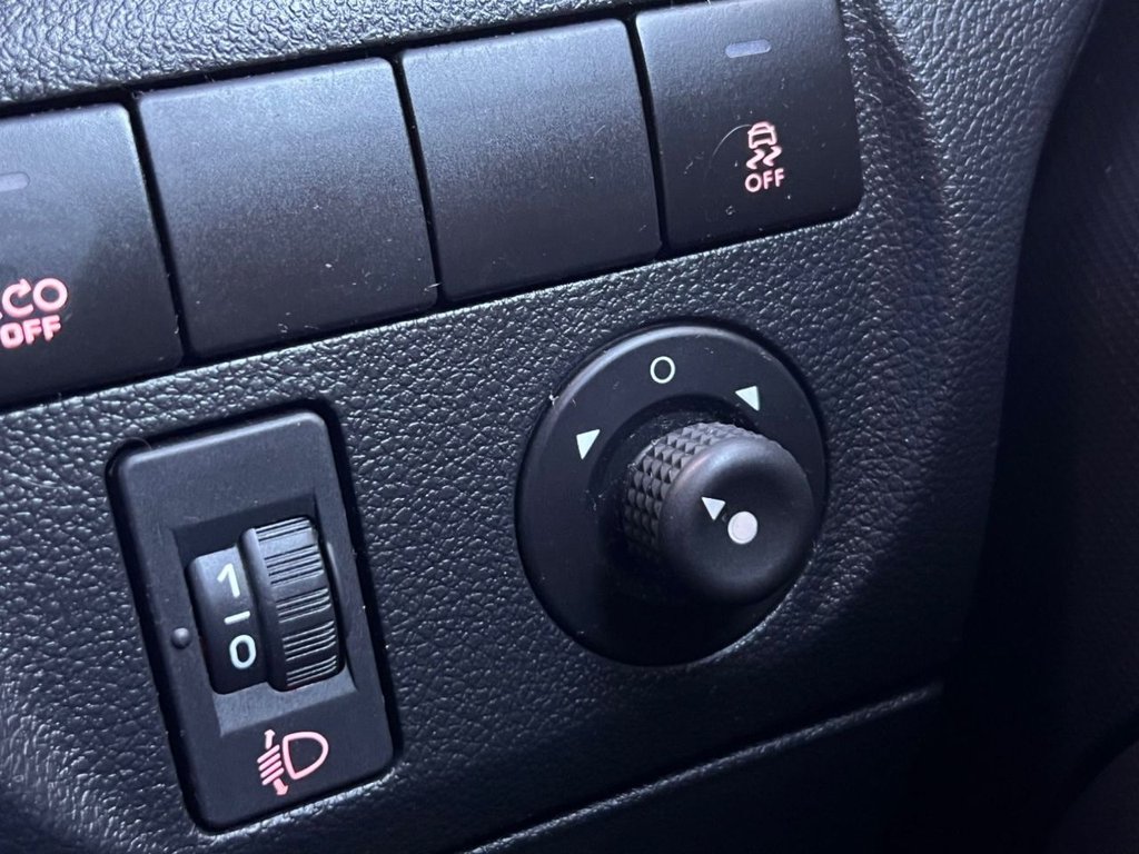 Used Peugeot Partner Tepee 2015 for sale - 76797633: Photo 21