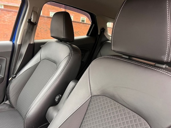 Used Ford Ecosport 2017 for sale - 76261396: Photo 12