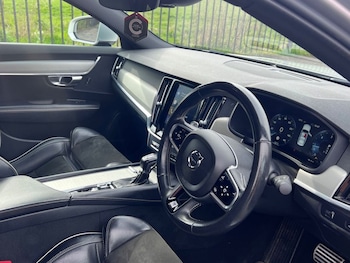 Used Volvo S90 2018 for sale - 78206514: Photo