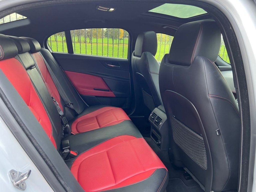 Used Jaguar XE 2015 for sale - 76950172: Photo 13