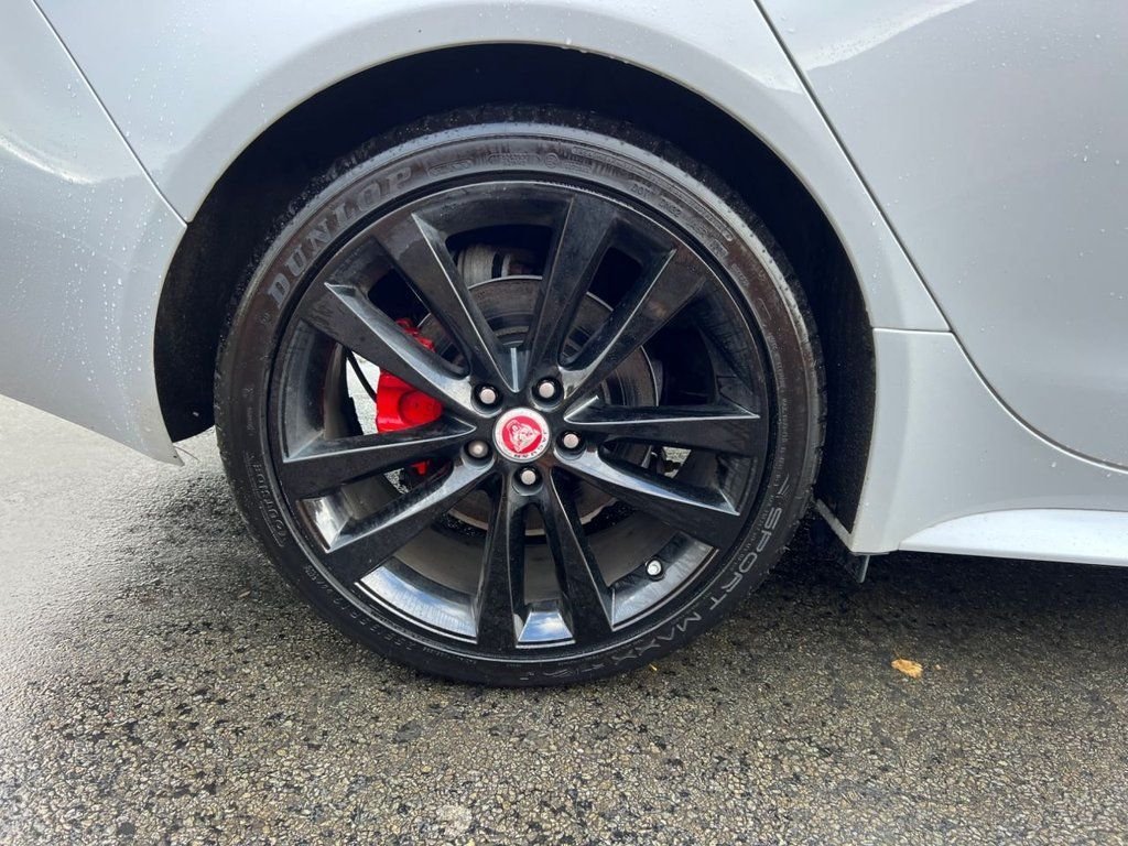 Used Jaguar XE 2015 for sale - 76950172: Photo 15