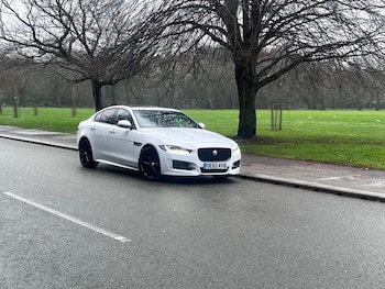 Used Jaguar XE 2015 for sale - 76950172: Photo
