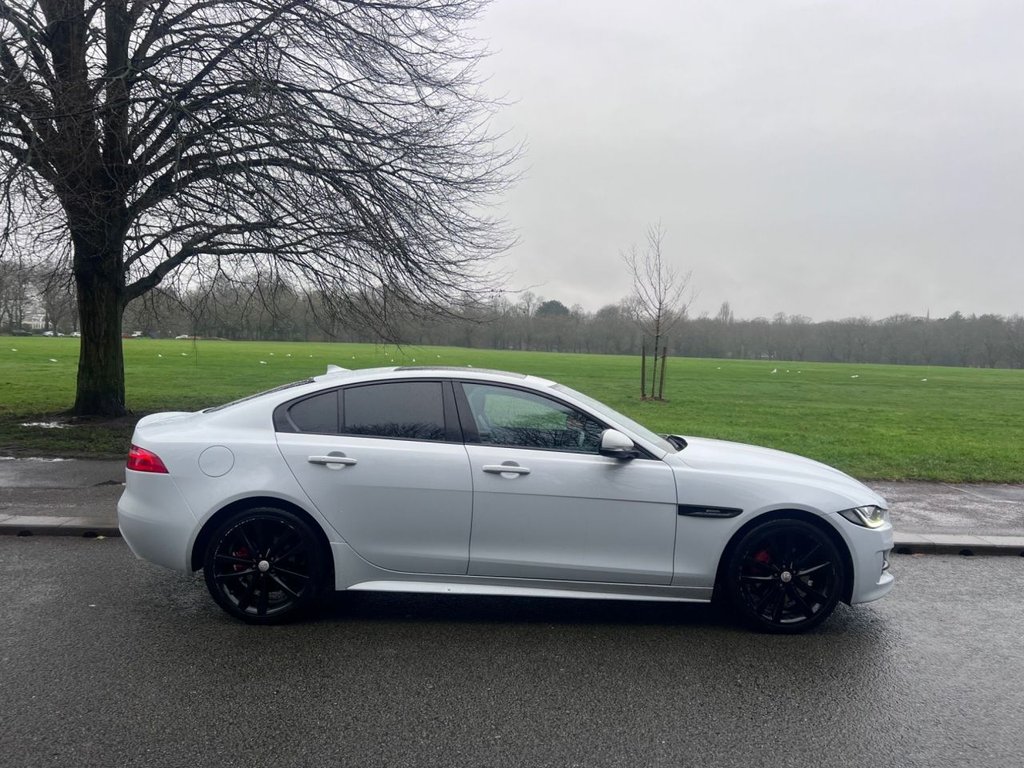 Used Jaguar XE 2015 for sale - 76950172: Photo 5