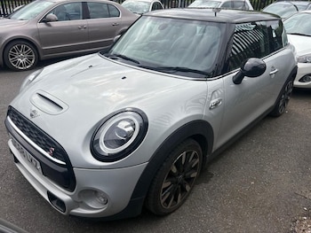 Used MINI Hatch 2019 for sale - 78538442: Photo