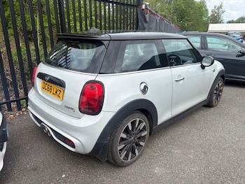 Used MINI Hatch 2019 for sale - 78538442: Photo
