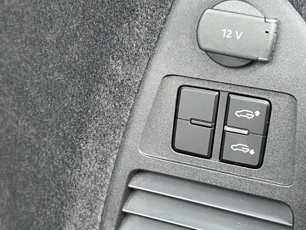 Used Volkswagen Touareg 2023 for sale - 77546650: Photo 18