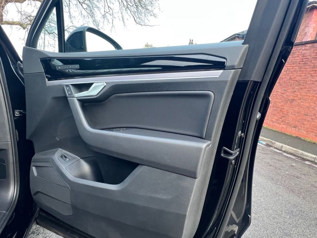 Used Volkswagen Touareg 2023 for sale - 77546650: Photo 31